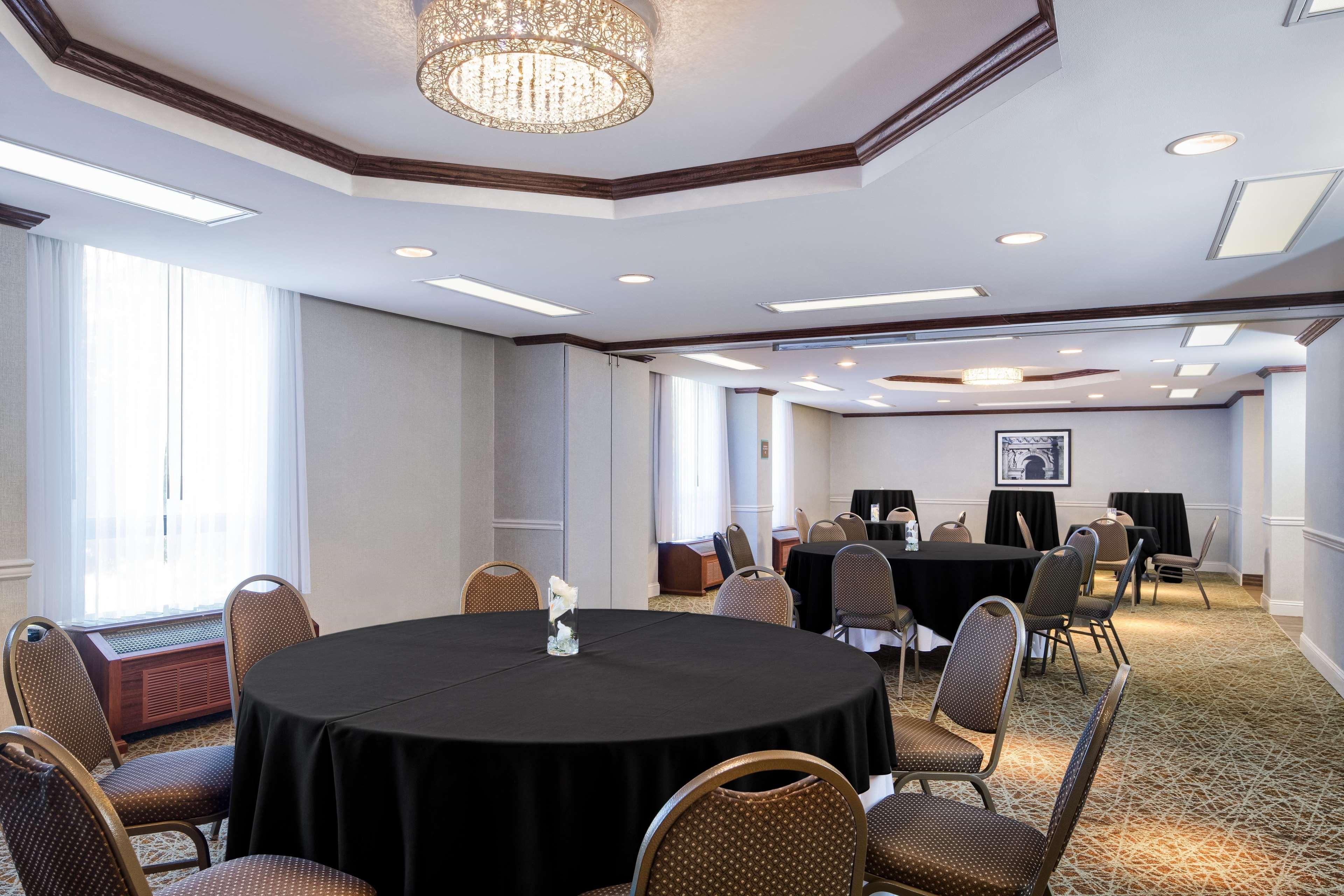 Doubletree By Hilton Philadelphia Airport Hotel Buitenkant foto